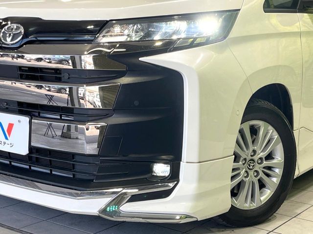 TOYOTA NOAH 2023 Image 31