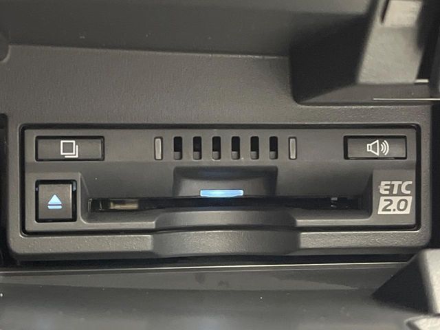 TOYOTA LEXUS ES300H 2019 Image 31