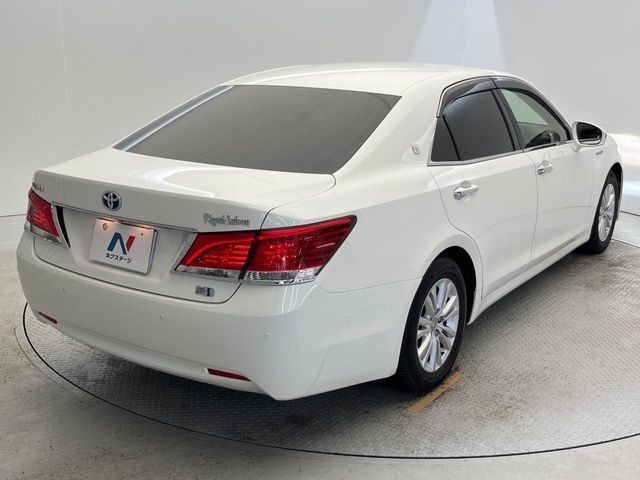 TOYOTA CROWN SEDAN HYBRID 2013 Image 31
