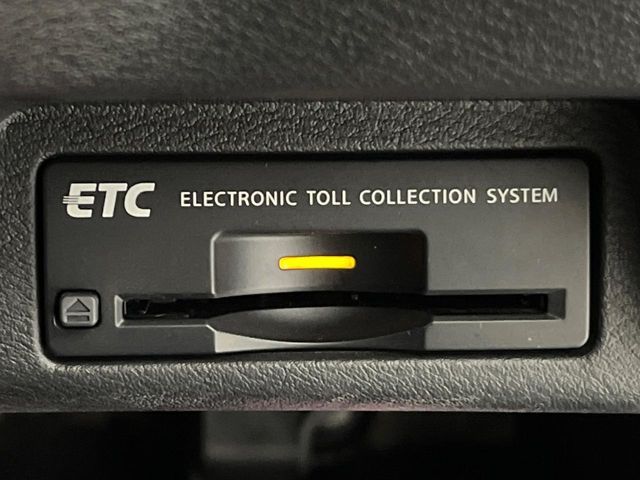 NISSAN SKYLINE 2017 Image 31