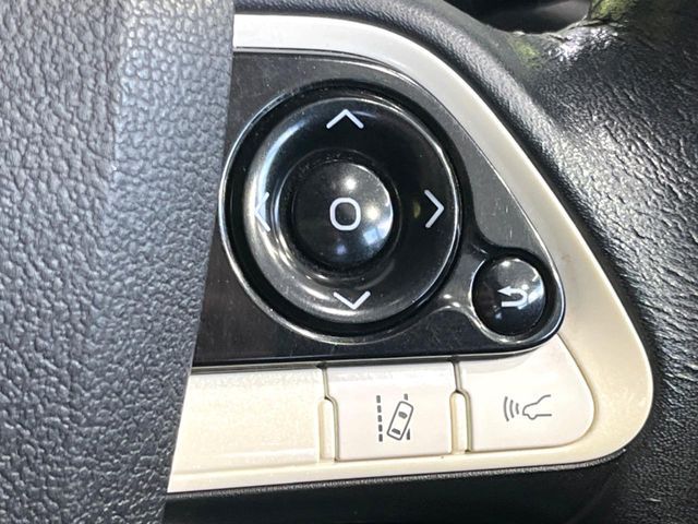 TOYOTA PRIUS 2016 Image 31