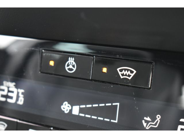 MITSUBISHI OUTLANDER PHEV 2024 Image 31