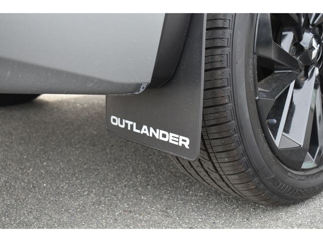 MITSUBISHI OUTLANDER PHEV 2024 Image 31