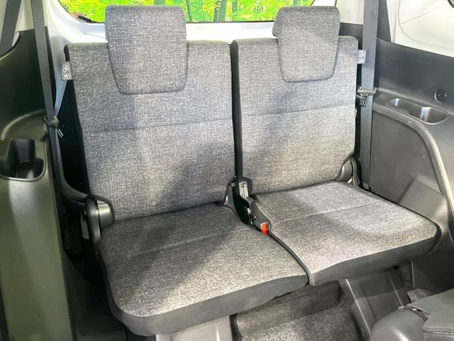 TOYOTA SIENTA HYBRID 2025 Image 31