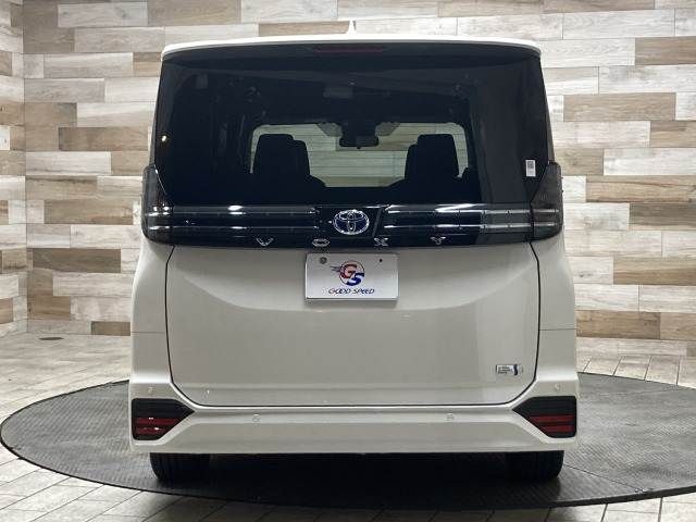 TOYOTA VOXY HYBRID 2025 Image 31
