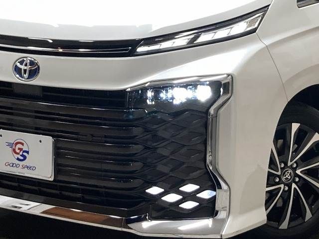 TOYOTA VOXY HYBRID 2025 Image 31