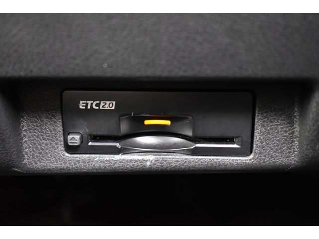 NISSAN LEAF 2020 Image 31