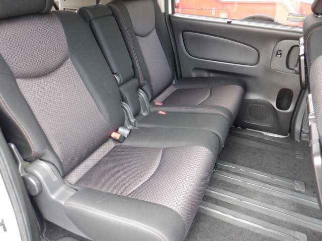 NISSAN SERENA  WG 4WD 2012 Image 31