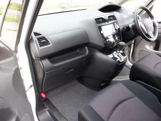 NISSAN SERENA  WG 4WD 2012 Image 31