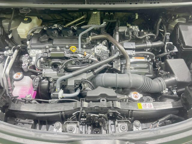 TOYOTA SIENTA HYBRID 2025 Image 31