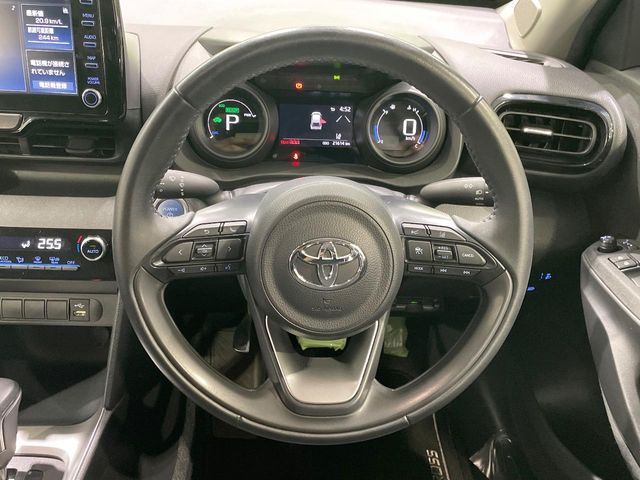 TOYOTA YARIS CROSS HYBRID 2023 Image 31