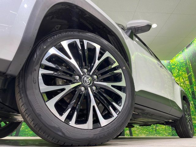 TOYOTA YARIS CROSS HYBRID 2024 Image 31