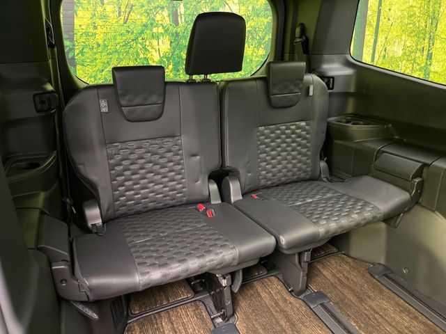 TOYOTA VOXY HYBRID 2023 Image 31