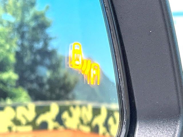 TOYOTA COROLLA CROSS HYBRID 2023 Image 31