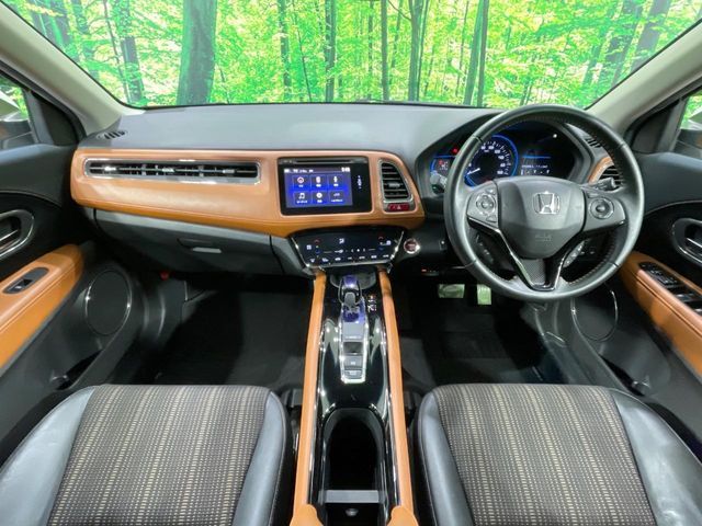 HONDA VEZEL HYBRID 2014 Image 31