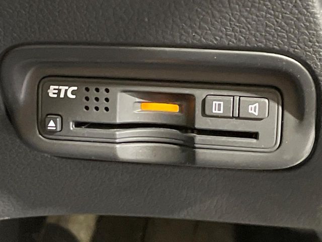 HONDA VEZEL HYBRID 2014 Image 31