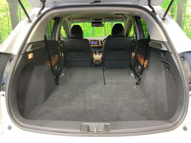 HONDA VEZEL HYBRID 2014 Image 31