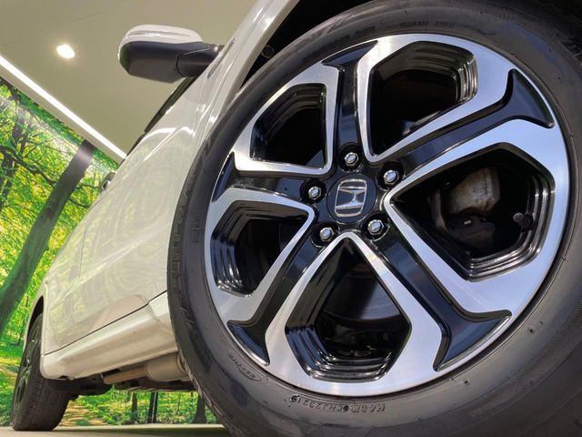 HONDA VEZEL HYBRID 2014 Image 31