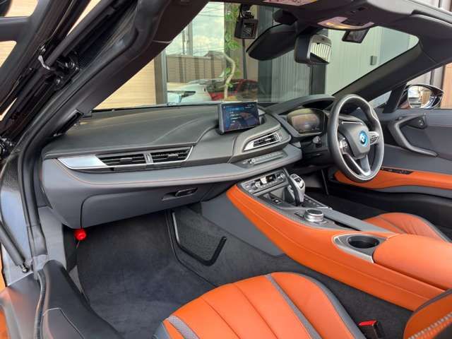 BMW I8 ROADSTAR 2020 Image 31