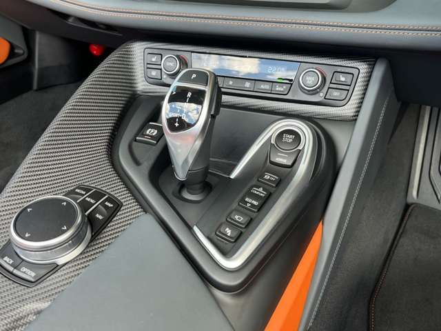 BMW I8 ROADSTAR 2020 Image 31