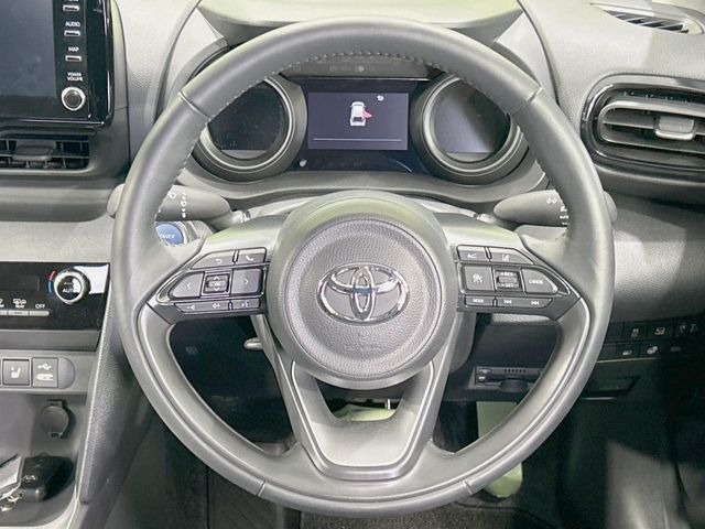 TOYOTA YARIS CROSS HYBRID 2023 Image 31