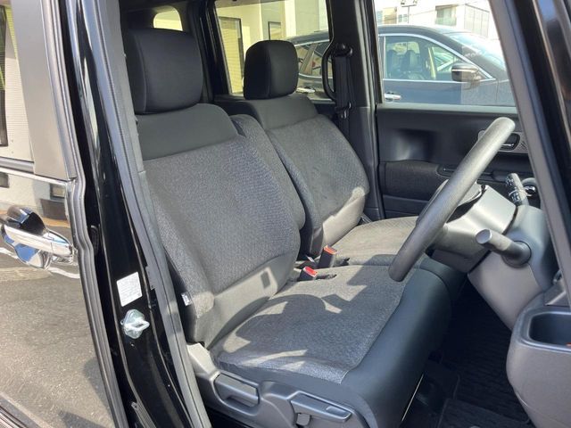 HONDA N BOX CUSTOM 2024 Image 31