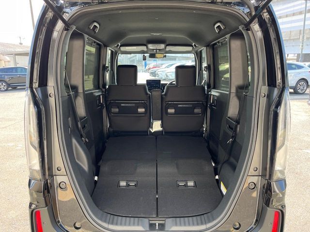 HONDA N BOX CUSTOM 2024 Image 31