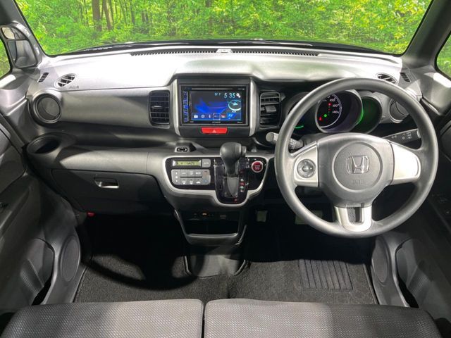 HONDA N BOX 2017 Image 31