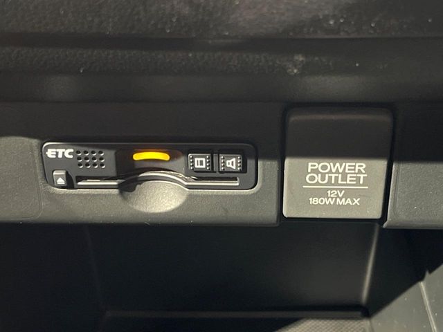 HONDA N BOX 2017 Image 31