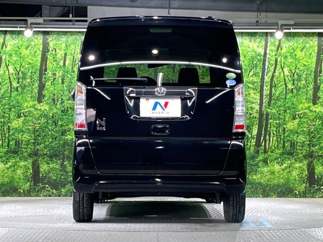 HONDA N BOX 2017 Image 31