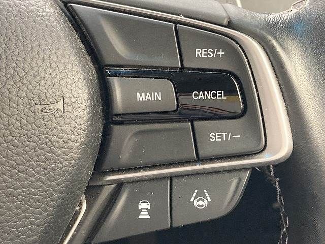 HONDA INSIGHT SEDAN 2019 Image 31