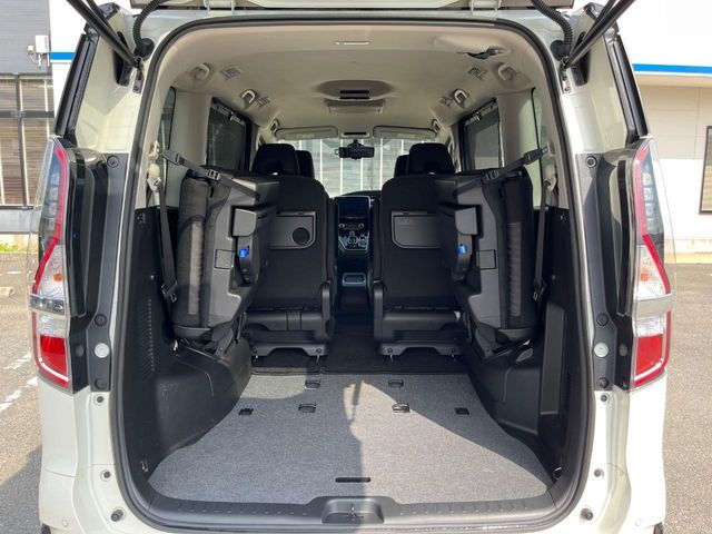 NISSAN SERENA  WG 2020 Image 31