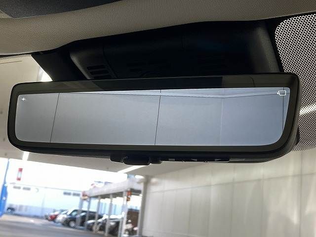 TOYOTA CROWN CROSSOVER 2023 Image 31