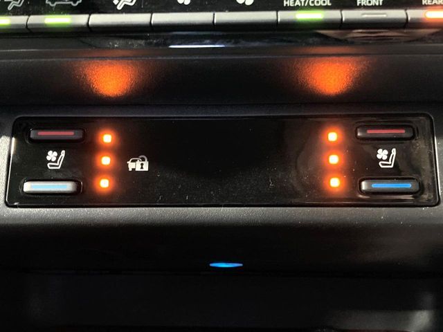 TOYOTA RAV4 4WD 2024 Image 31