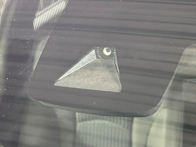 TOYOTA PRIUS 2016 Image 31