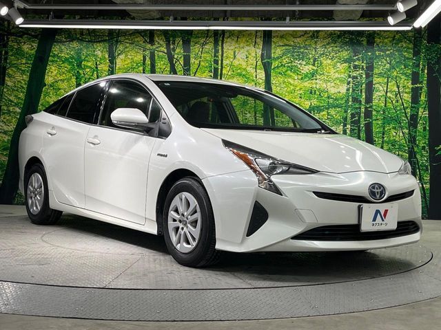 TOYOTA PRIUS 2016 Image 31