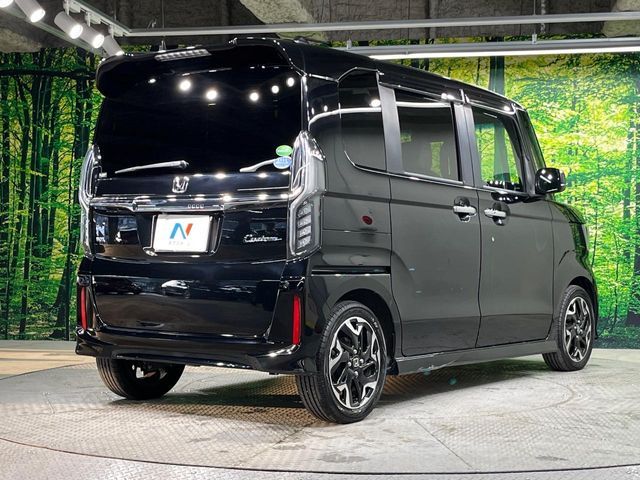 HONDA N BOX CUSTOM 2017 Image 31