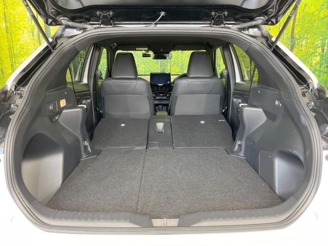 TOYOTA YARIS CROSS HYBRID 2025 Image 31