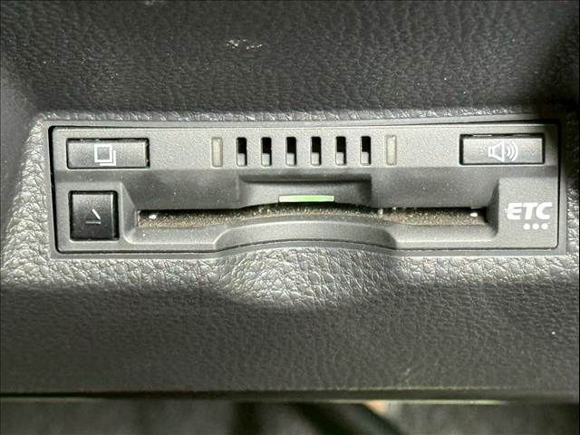 TOYOTA YARIS CROSS HYBRID 2021 Image 31