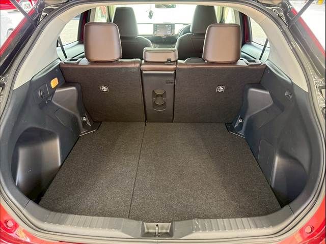 TOYOTA YARIS CROSS HYBRID 2021 Image 31