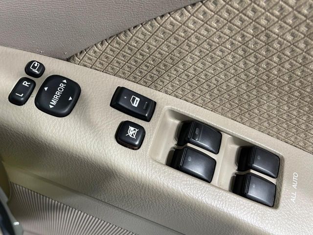 TOYOTA ISIS 2007 Image 31