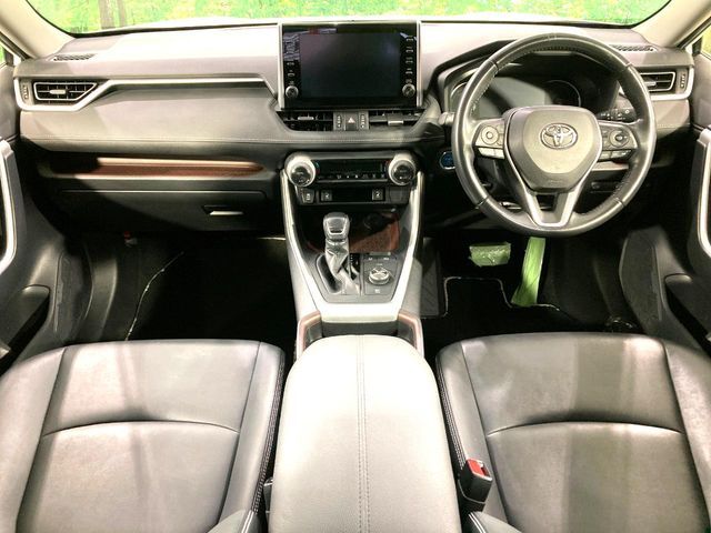 TOYOTA RAV4 HYBRID 4WD 2021 Image 31