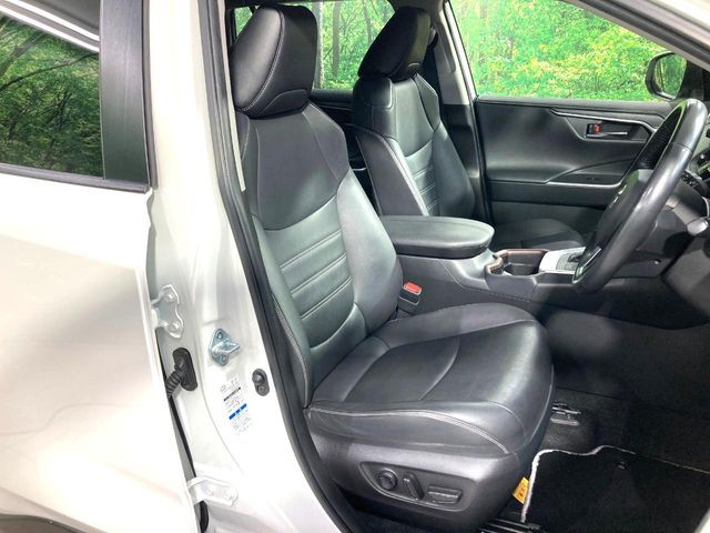 TOYOTA RAV4 HYBRID 4WD 2021 Image 31