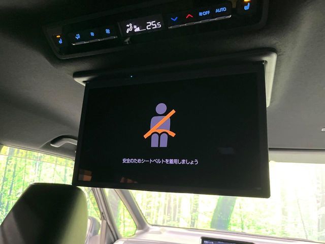 TOYOTA NOAH HYBRID 2023 Image 31