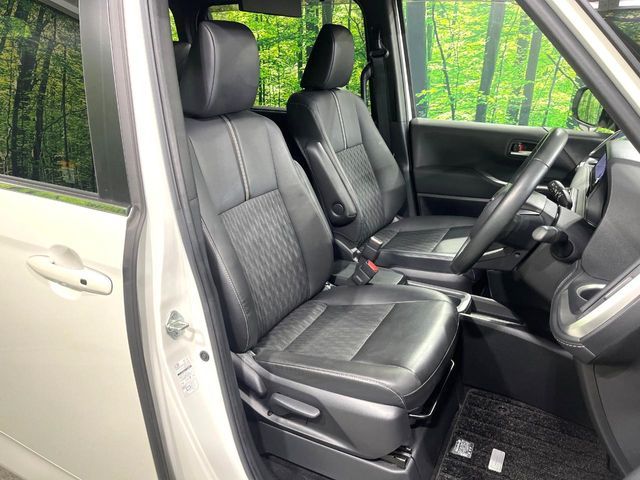 TOYOTA NOAH HYBRID 2023 Image 31