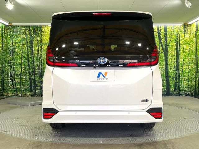 TOYOTA NOAH HYBRID 2023 Image 31