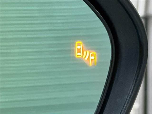 TOYOTA PRIUS 2016 Image 31