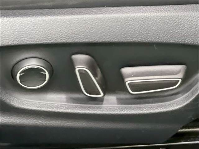 TOYOTA PRIUS 2016 Image 31