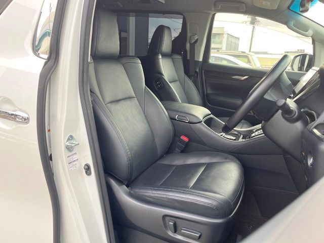 TOYOTA VELLFIRE 2018 Image 31