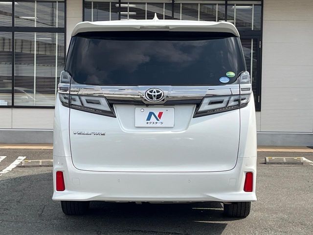 TOYOTA VELLFIRE 2018 Image 31